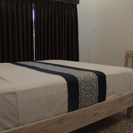 Nyoman Guesthouse Canggu Номер фото